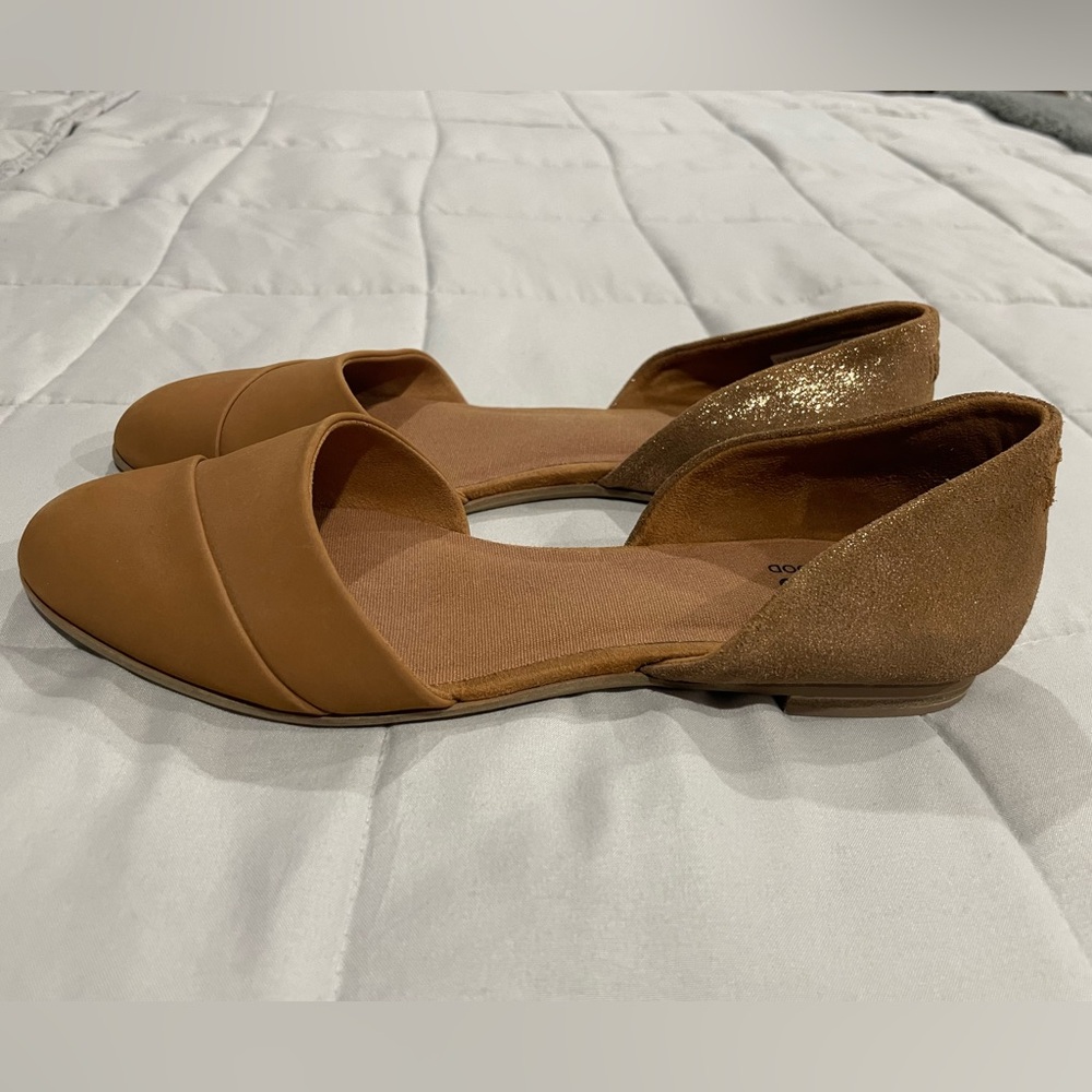 Tom’s Jutti Flats